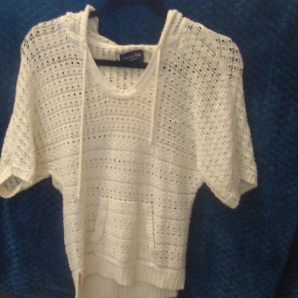 American Eagle Outfitters Sweaters - American Eagle sweater American Eagle Outfitters Sweaters - American Eagle sweater